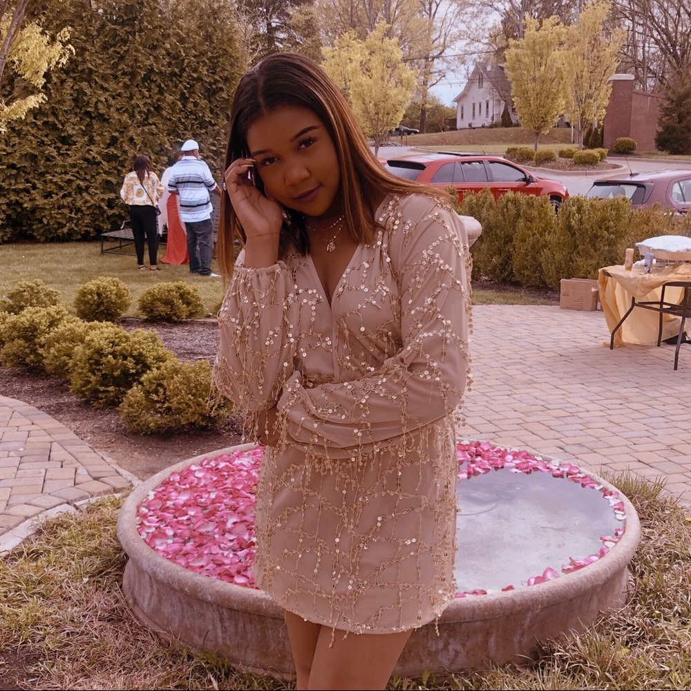 Meet your Posher, Myla